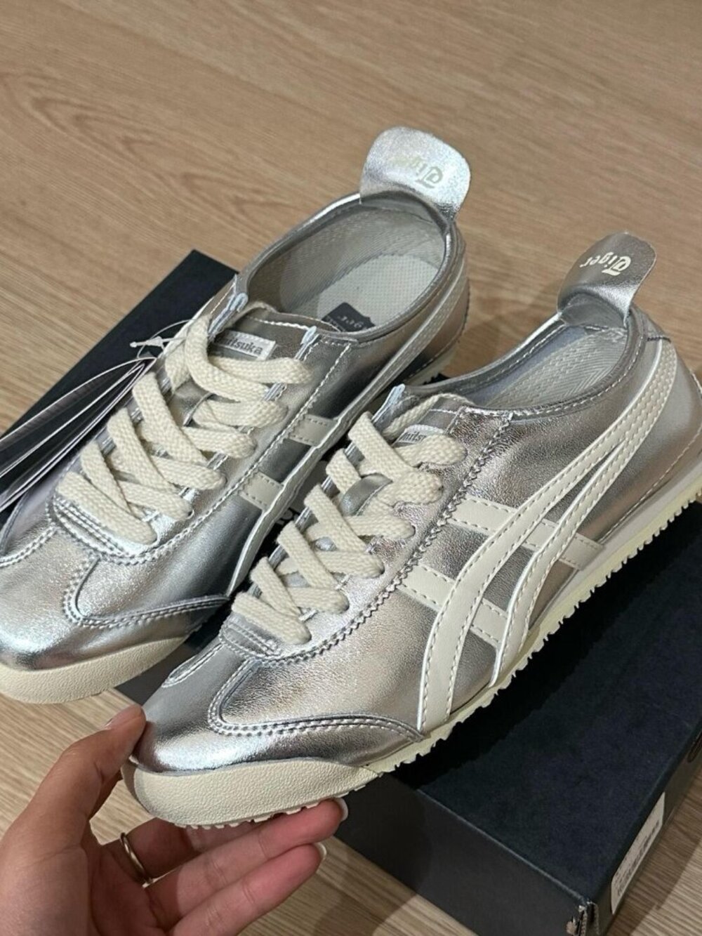 Onitsuka Tiger Mexico 66 Women's Casual Sneakers SILVER/OFF WHITE